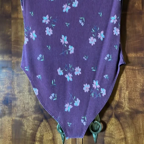 Wild Fable Purple Floral Ribbed Bodysuit Snap Closure Short Sleeve Juniors M - Picture 11 of 14